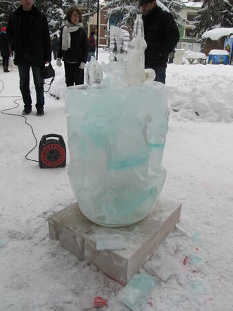 Втори ден от Фестивала на ледените фигури
