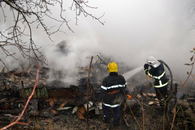 Изгоряха домовете на 6 търновски семейства 