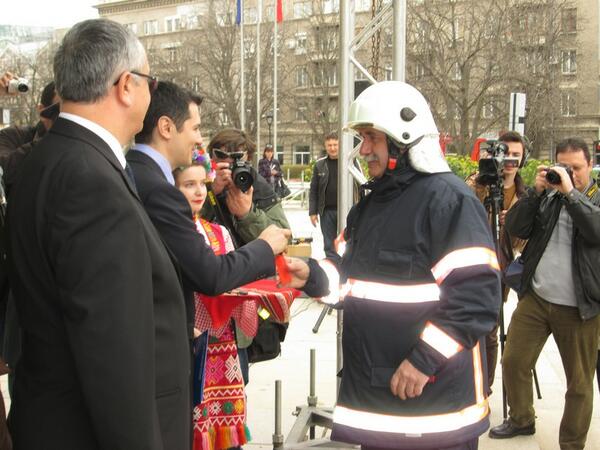 Огнеборците с нова придобивка