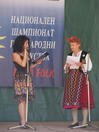 България на сцената на „Балкан фолк 2013“ в Търново
