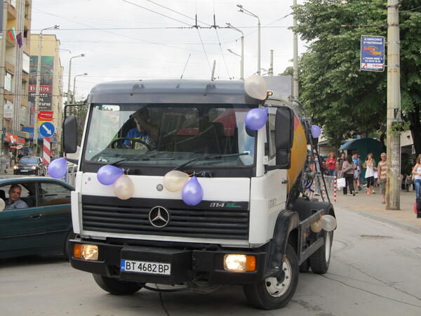 Випуск 2013 - на червения килим!