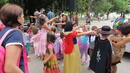 "Smile and dance" в центъра