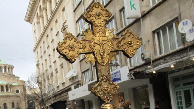 Почитаме св. св. Козма и Дамян