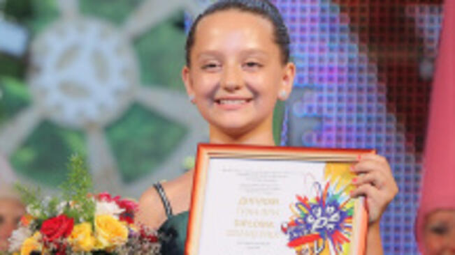 Момичета на Аделина Колева грабнаха престижни награди